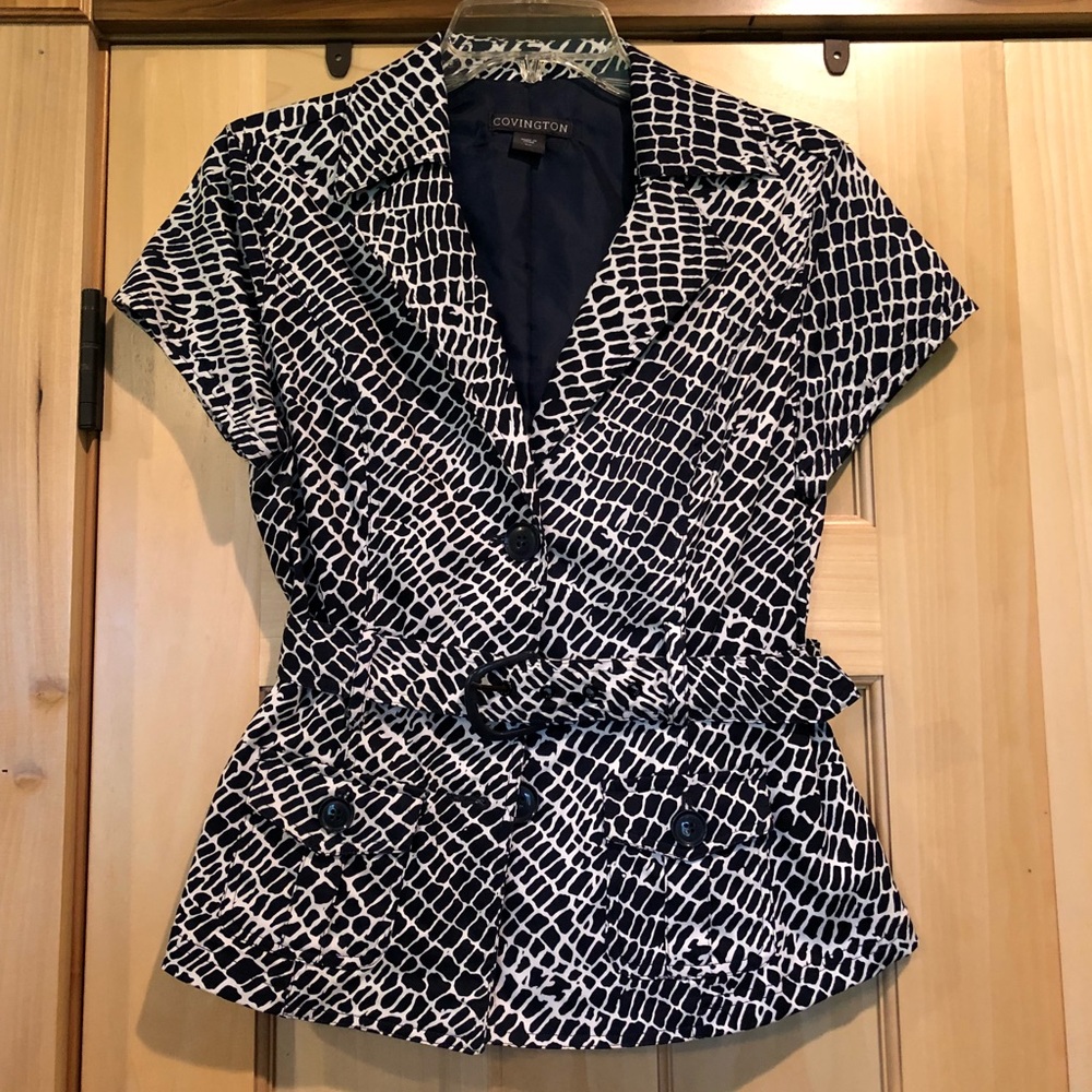 Covington belted jacket - size small